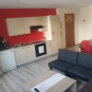 Appartement 13 Rue De La Fontaine F11